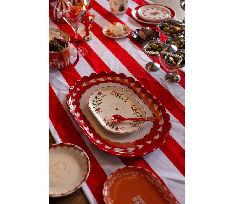 Oval Plate Flowers and Rabbits