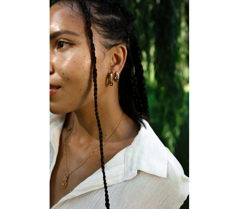 Medium Thick Plain Earrings