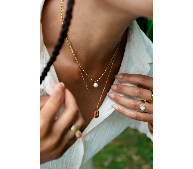 Minimalistic Small Pearl Necklace