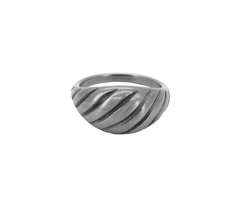 Large Plain Croissant Ring Silverplated