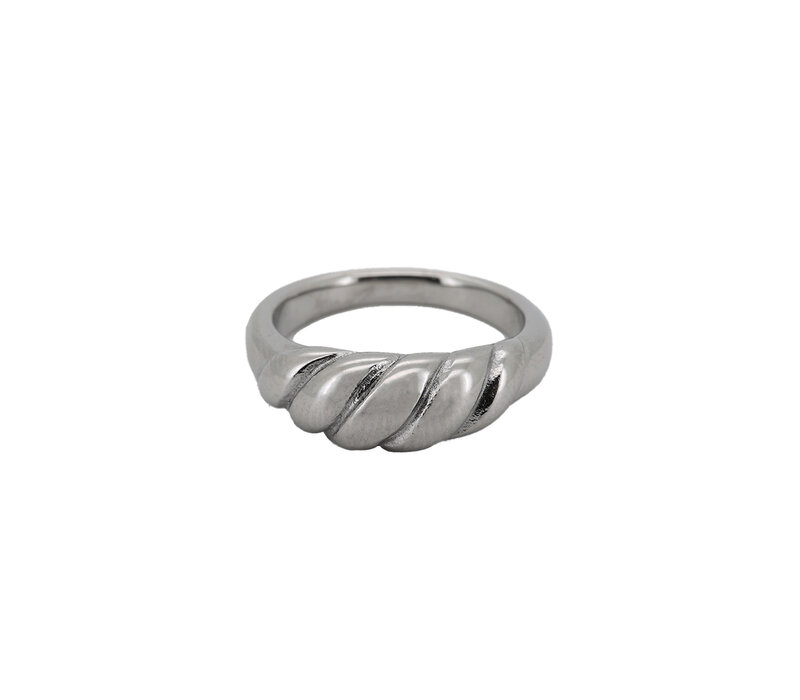 Medium Plain Croissant Ring Silverplated