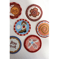 Coaster White Swallow