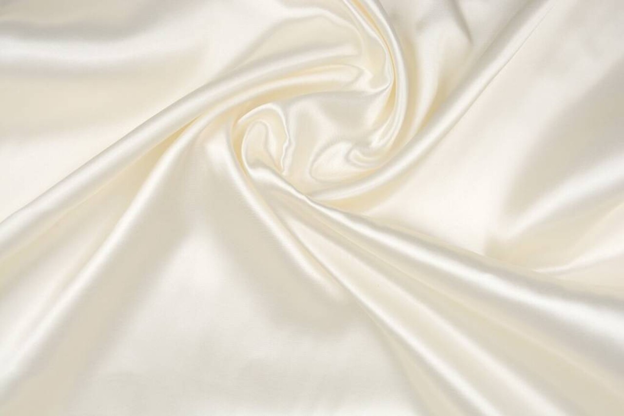 Polyester Satin Crème Polyester Satin Crème
