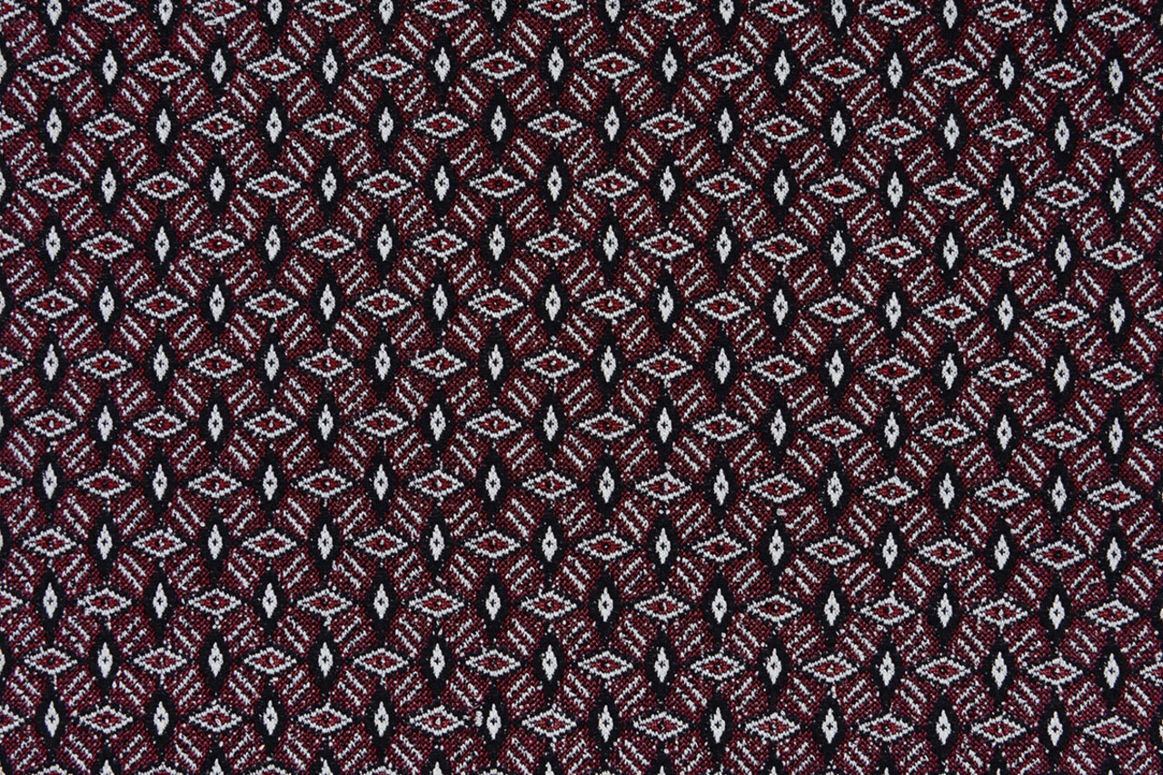 Jacquard a Maglia Diamand Bordeaux Jacquard a Maglia Diamand Bordeaux