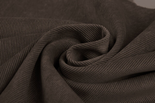 16 W Corduroy Dark Brown