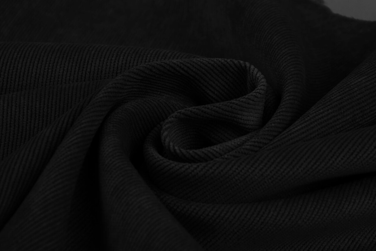 16 W Cordstoff Schwarz