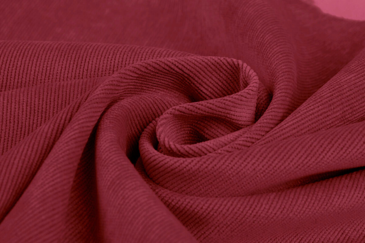 16 W Corduroy Red
