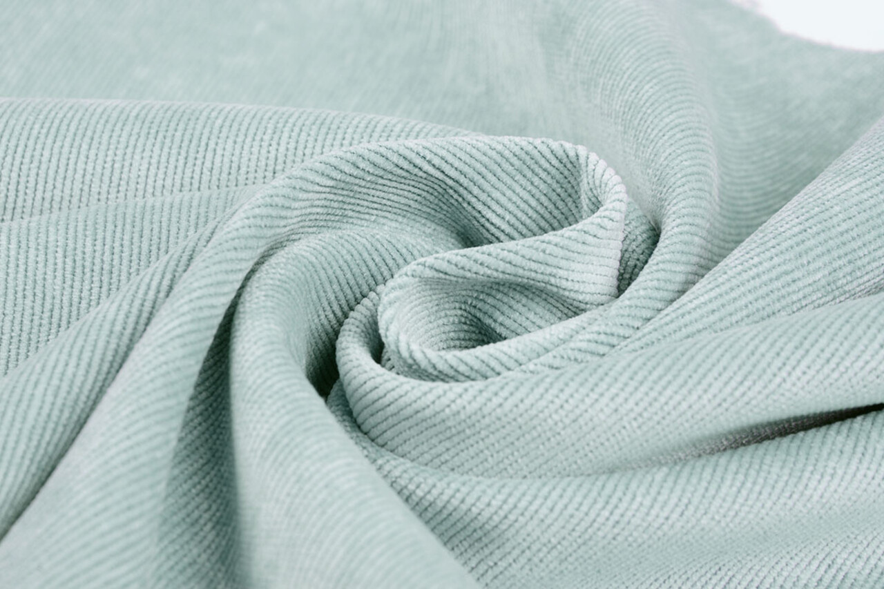 16 W Corduroy Licht Blauw