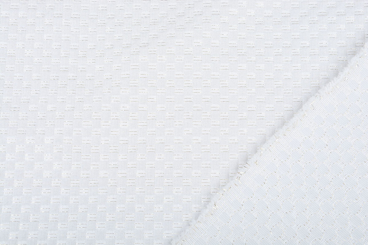 Lurex Emboss Pastel Silver