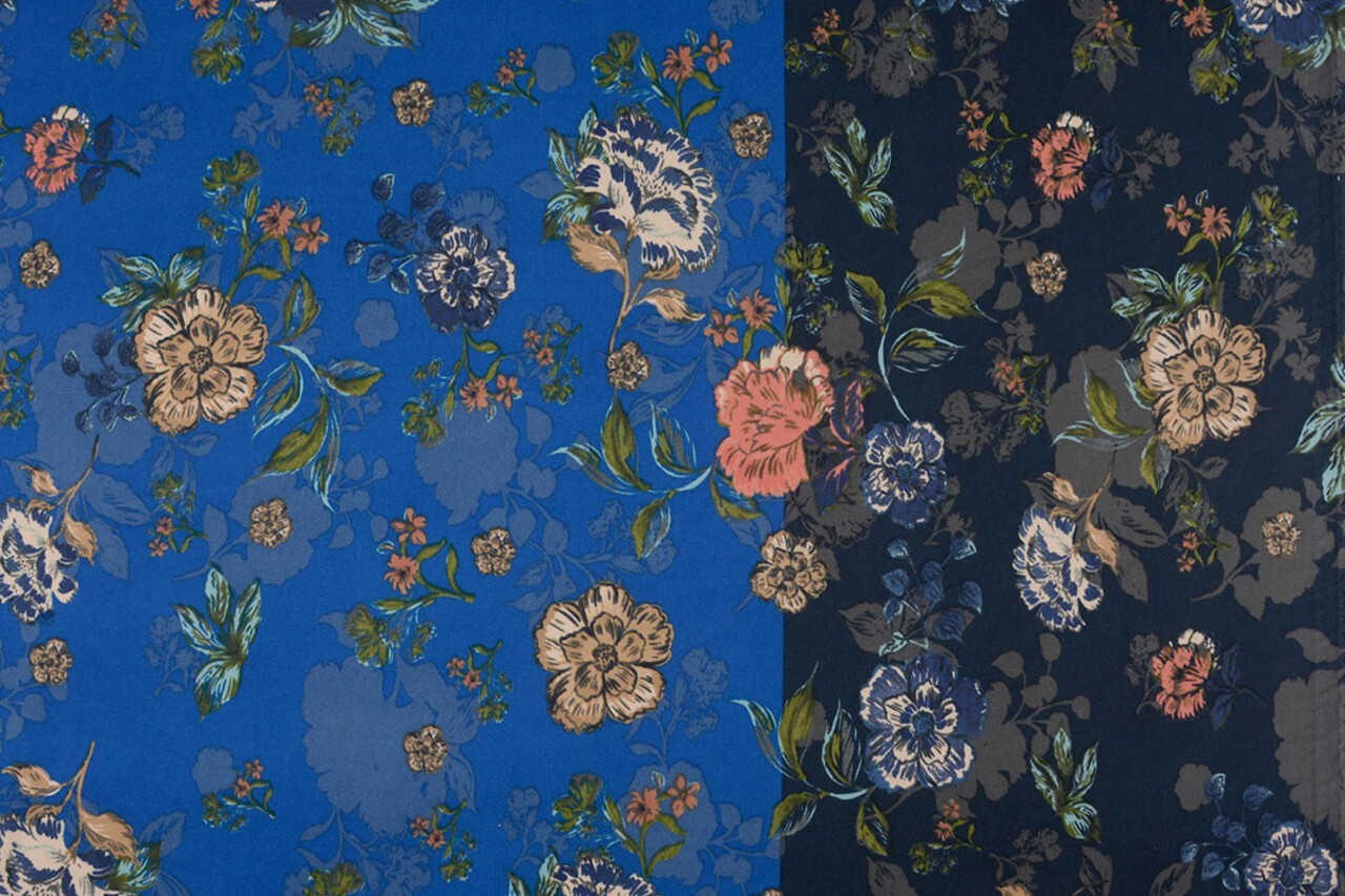 Lycra Tricot Simmer Flowery Tweekleurig Blauw Lycra Tricot Simmer Flowery Tweekleurig Blauw