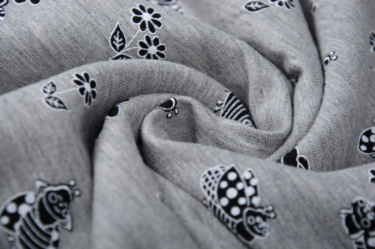 Mi & Joe Mi & Joe French Terry Lady Bug with a flower Grey Melange Mi & Joe Mi & Joe French Terry Lady Bug with a flower Grey Melange