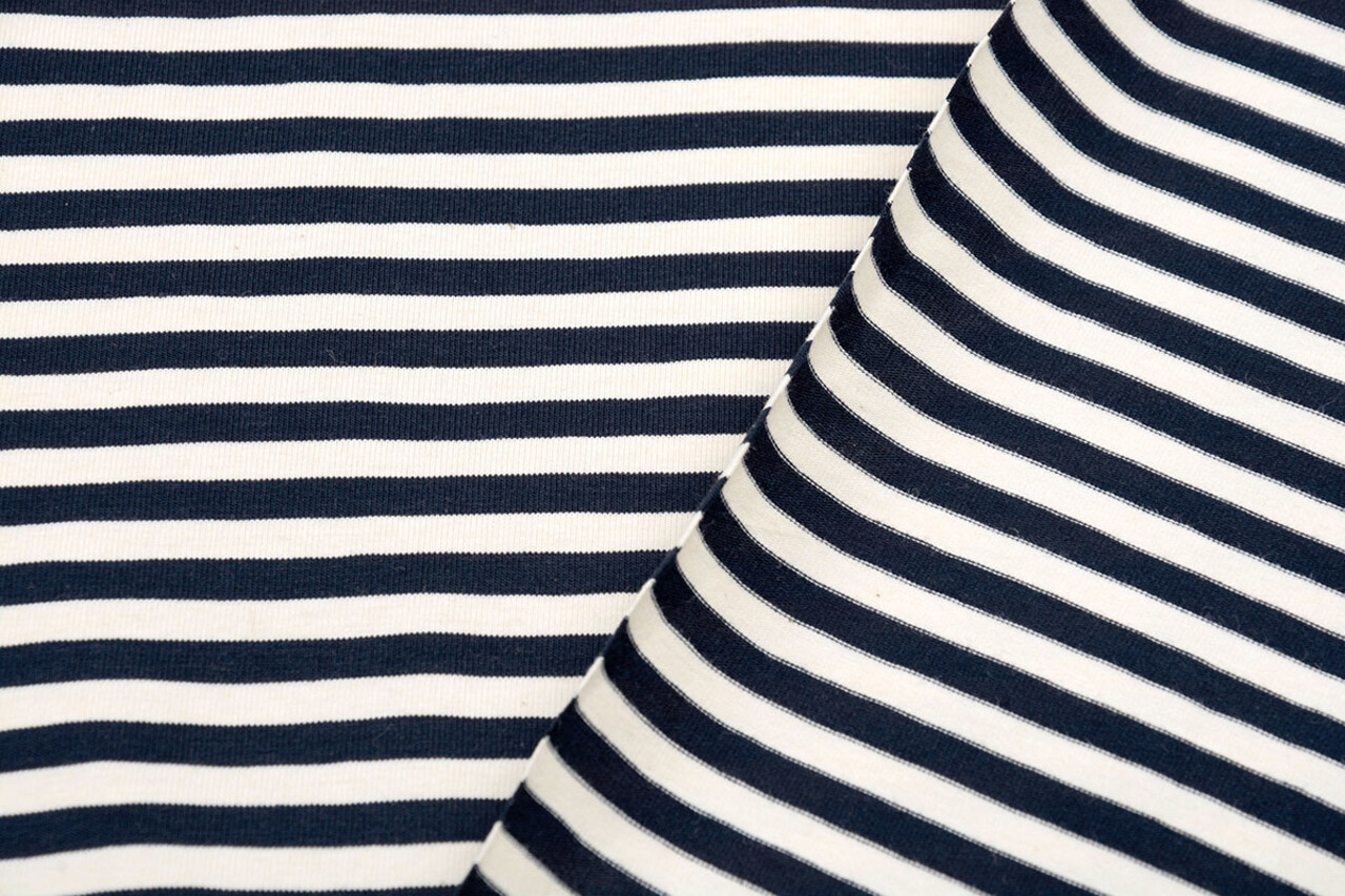 Cotton Jersey Streep Creme Marine Cotton Jersey Streep Creme Marine