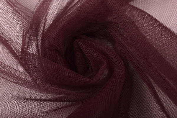 Tulle de Mariée Burgundy Tulle de Mariée Burgundy