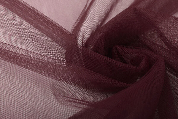 Tulle de Mariée Burgundy Tulle de Mariée Burgundy