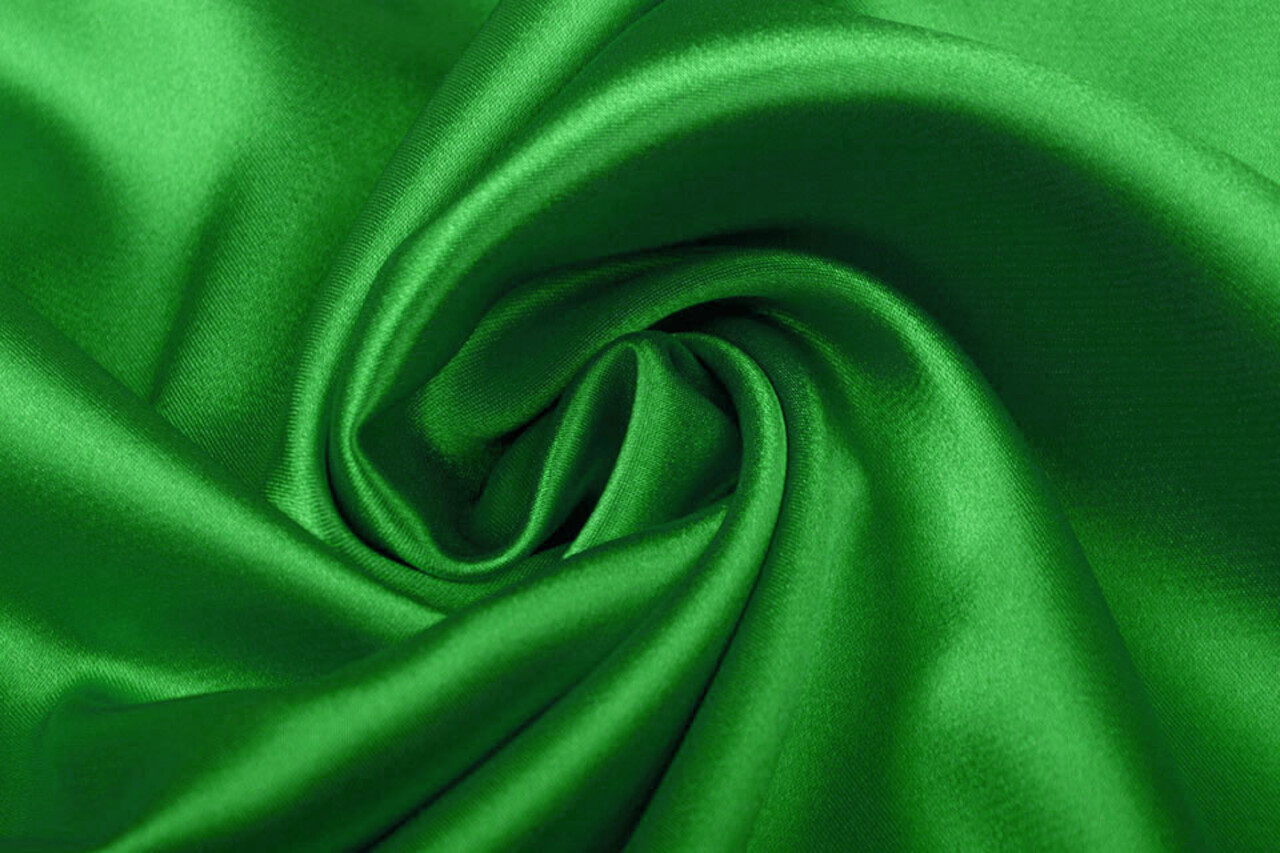 Stretch Satin Grassgreen