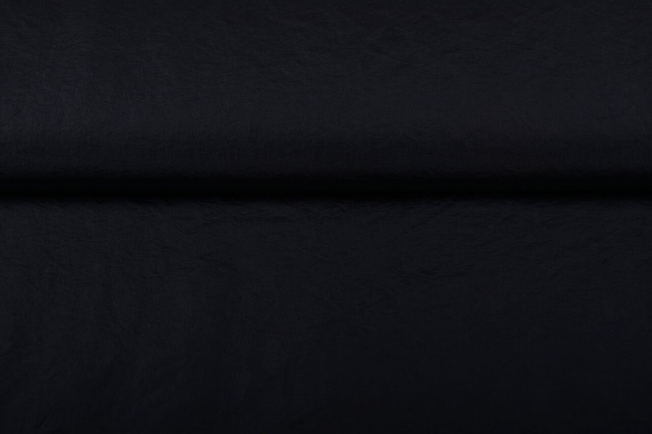 Crinkle Taft Black