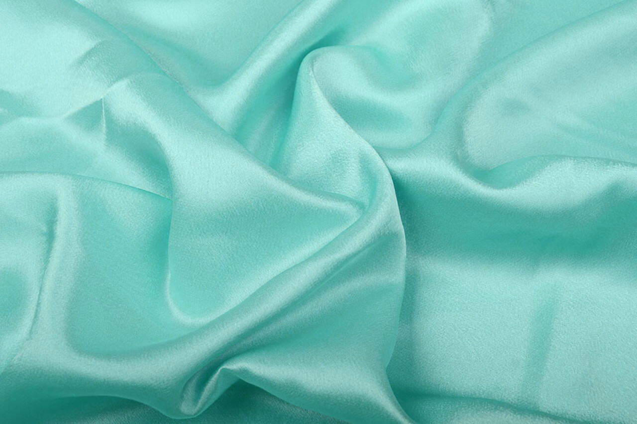 Crêpe Satin Mint Grün