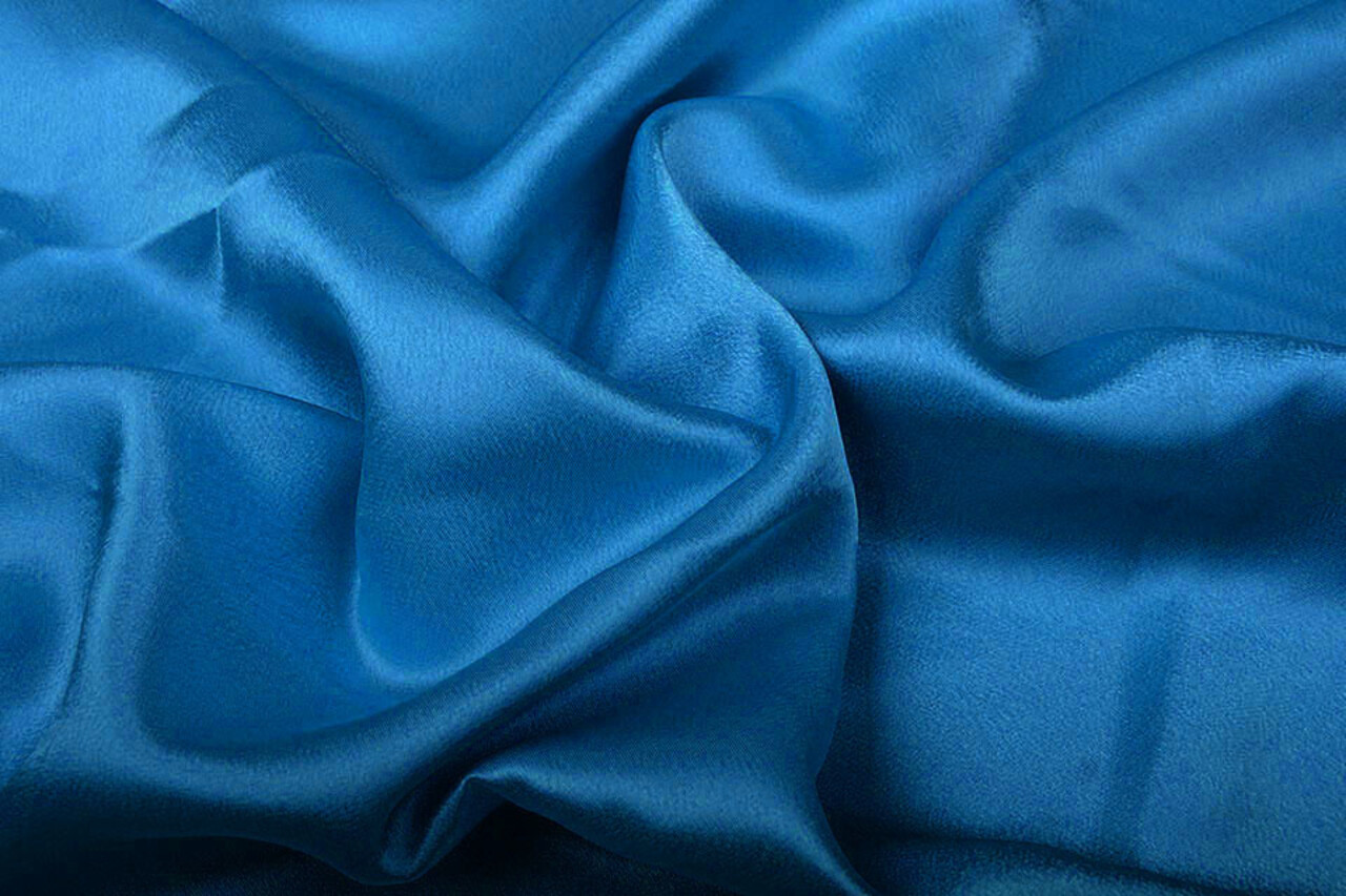 Crêpe Satin Petrol blauw