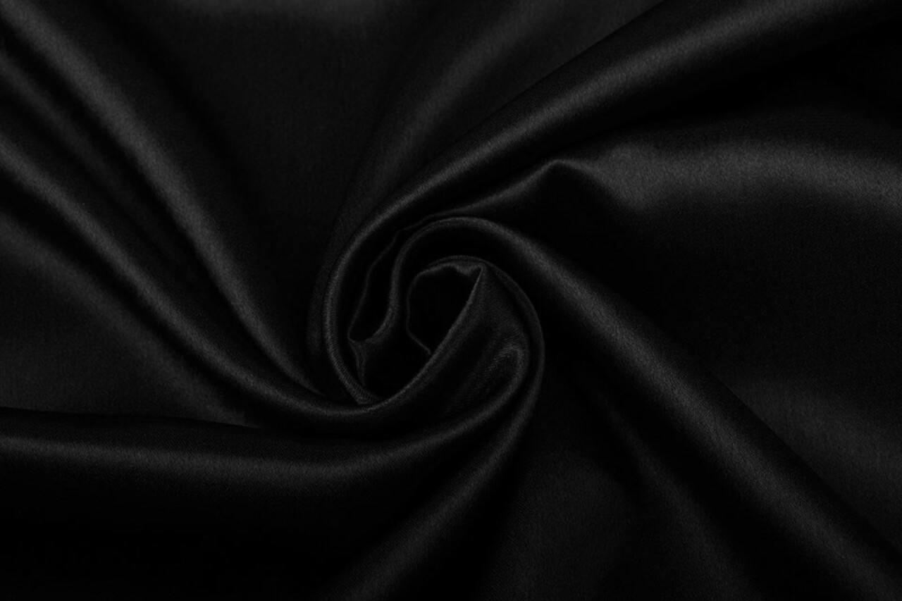 Crêpe Satin Black