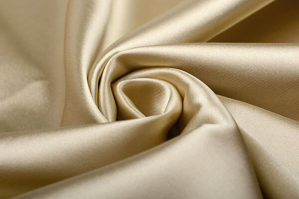 Stretch Satin Clair Or