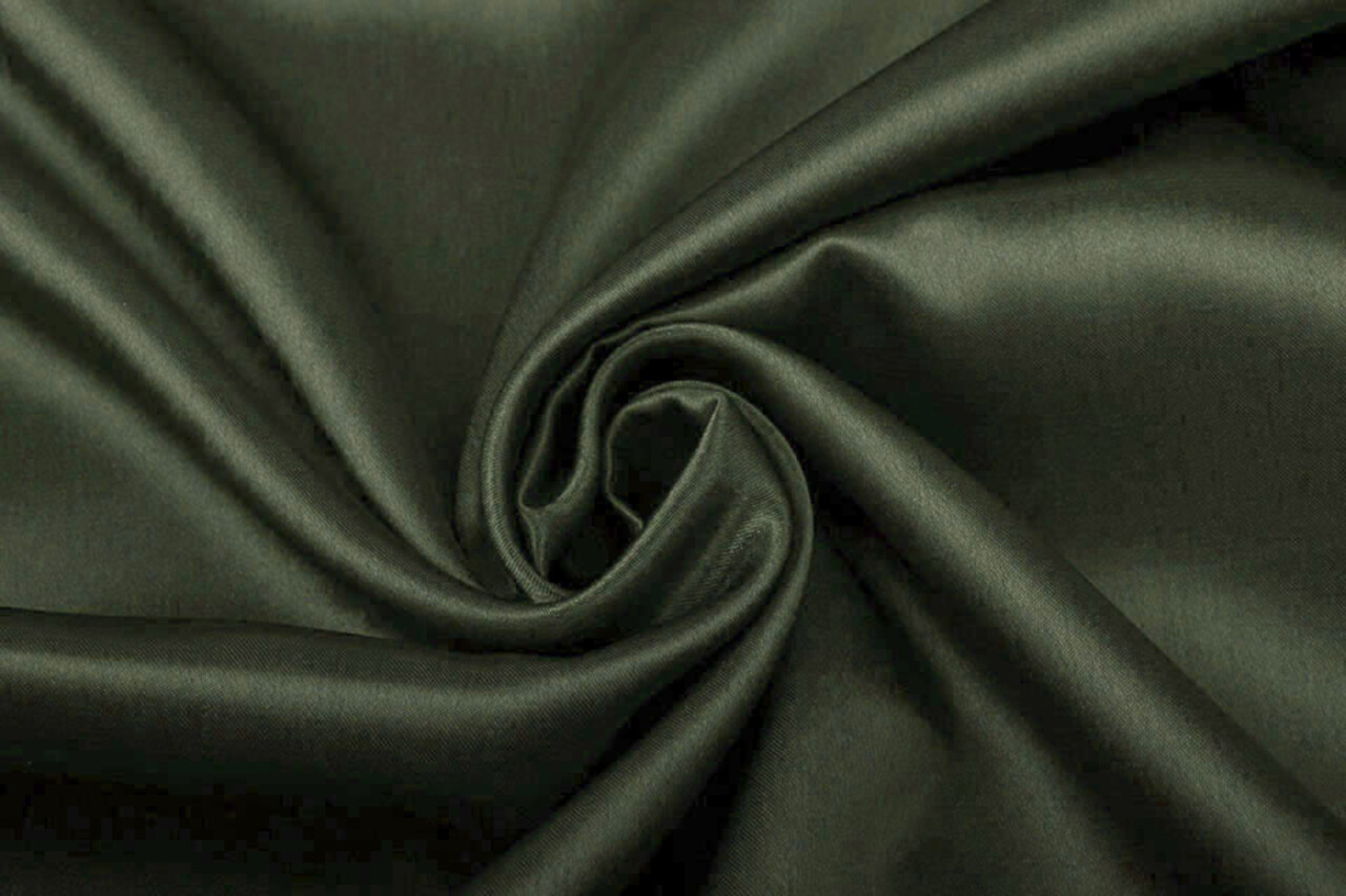 Satin Crêpe Vert Militaire Satin Crêpe Vert Militaire