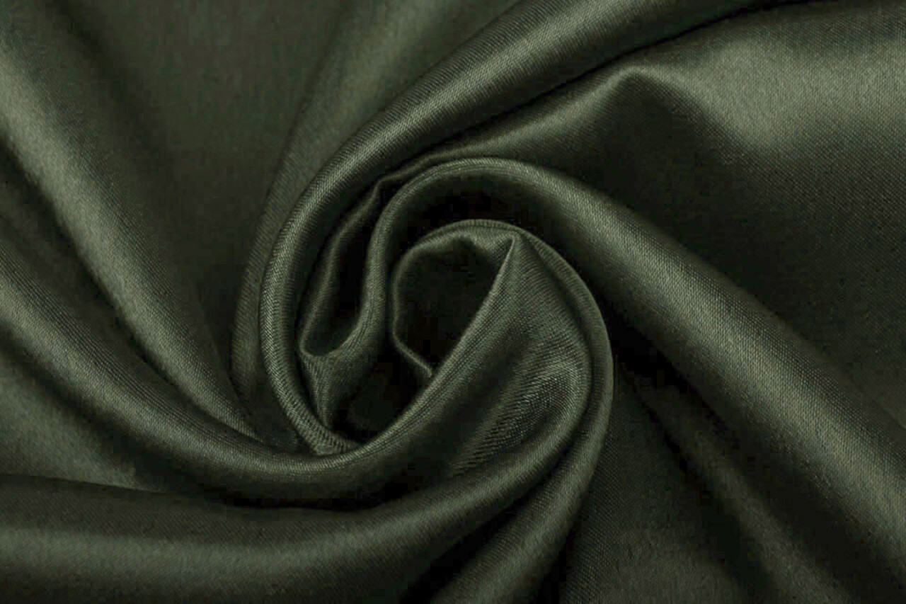 Crepé Satén Army Verde Crepé Satén Army Verde