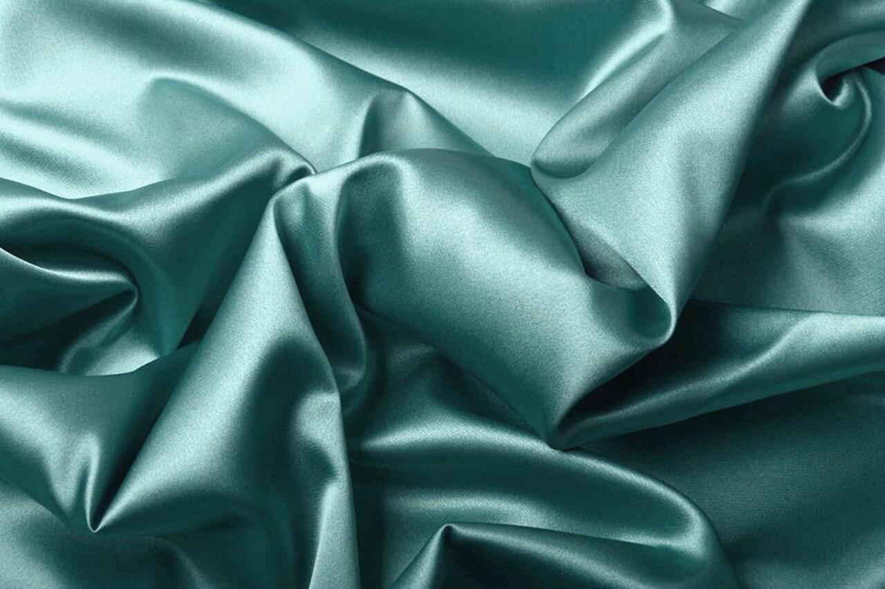 Stretch-Satin Jade Grün