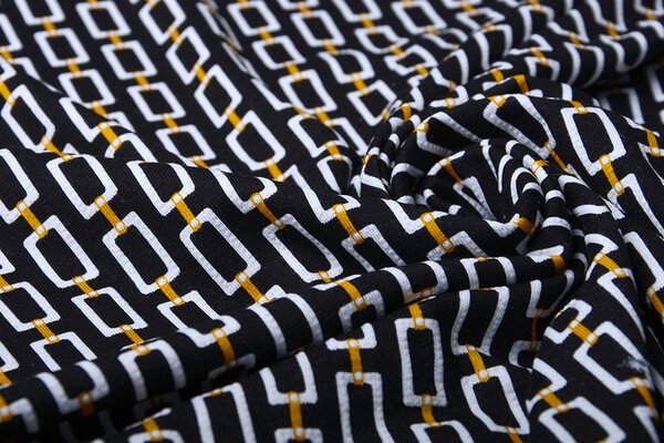 Viskose Jersey Lacquar Chains Schwarz Viskose Jersey Lacquar Chains Schwarz