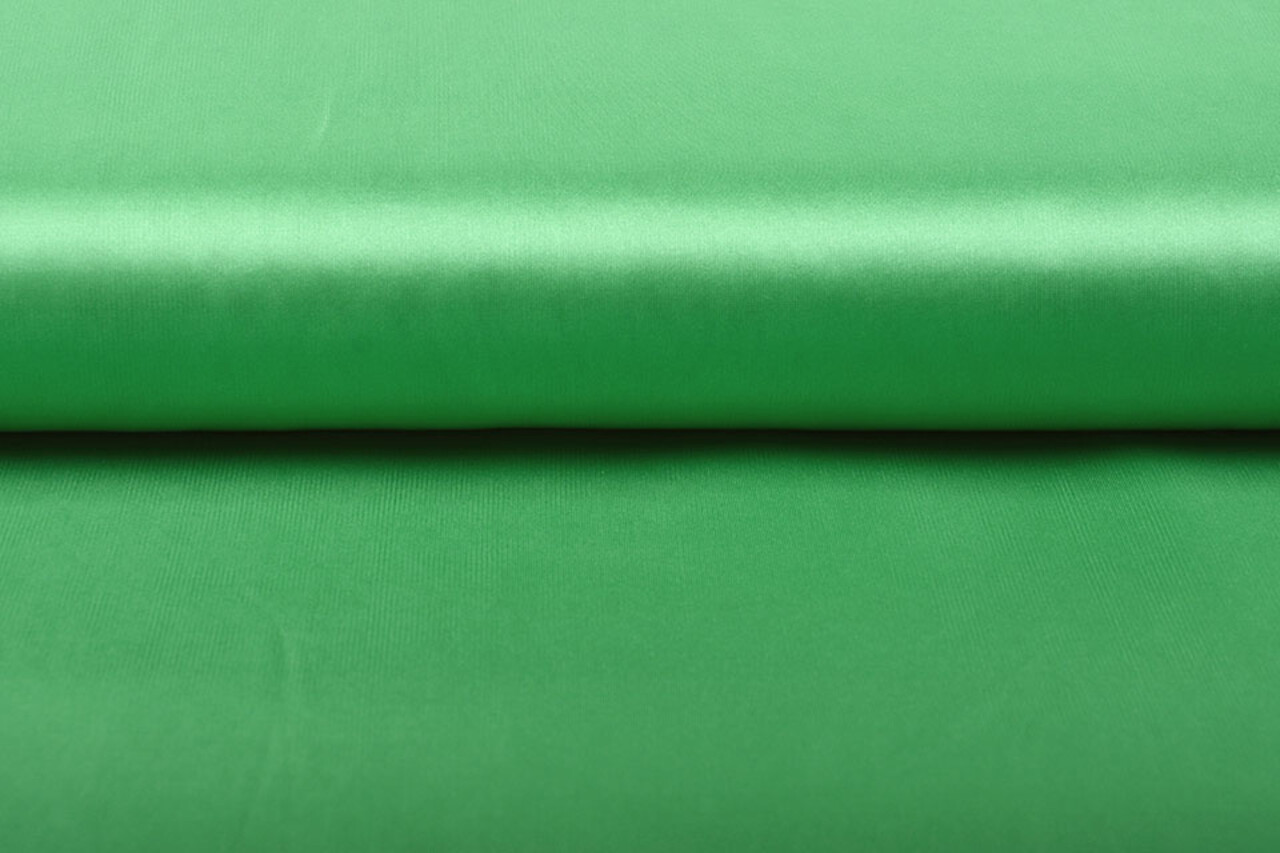 Charmeuse Futter Gras Grün