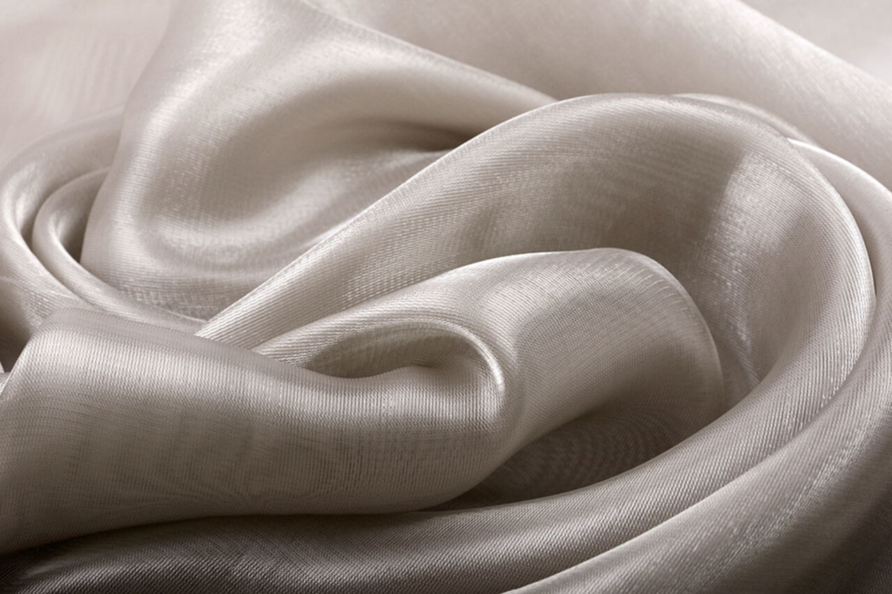 Korean Seide Taupe Korean Seide Taupe