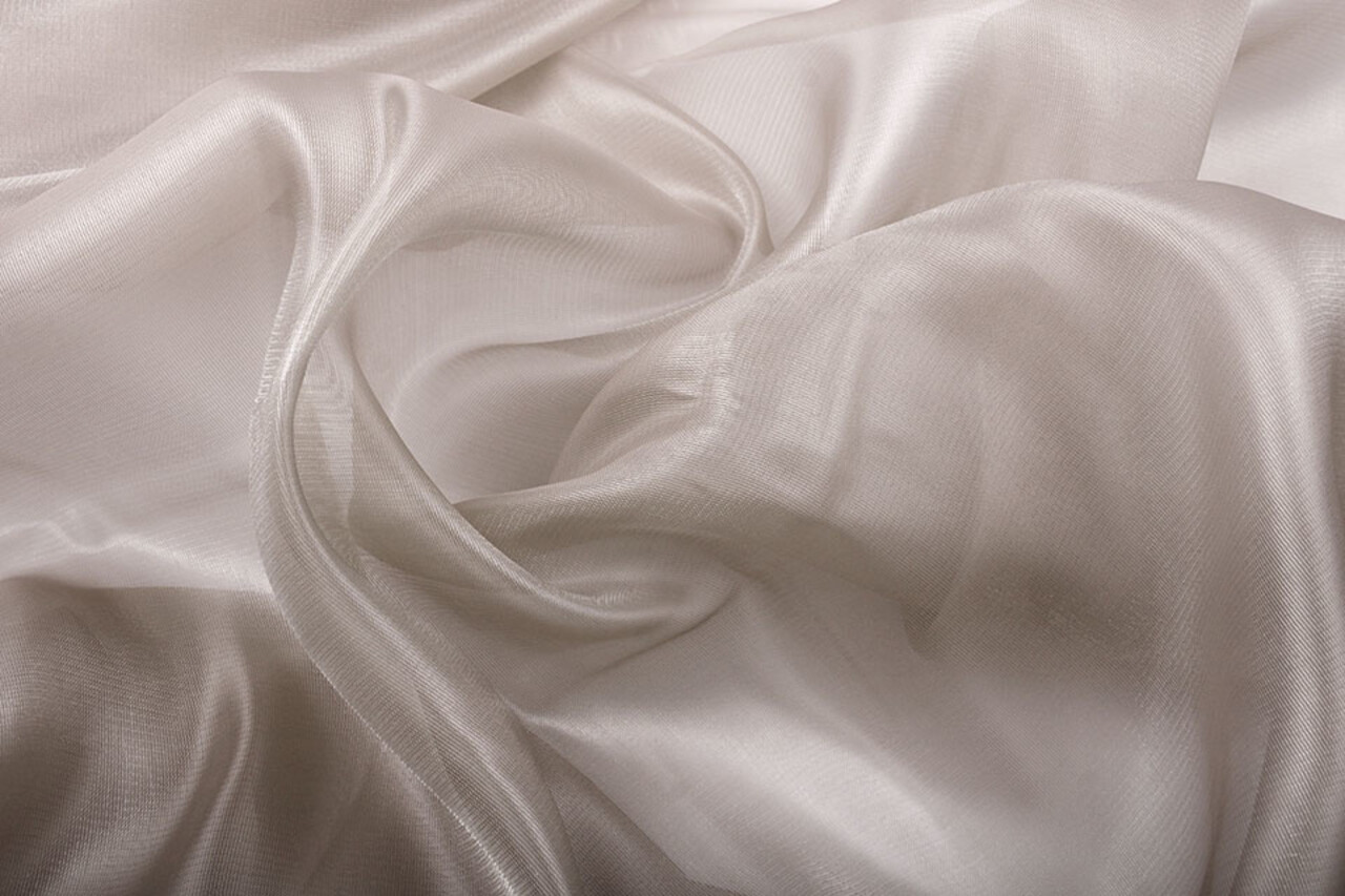 Korean Seide Taupe Korean Seide Taupe