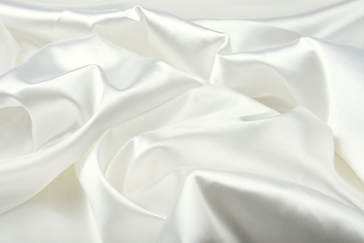 Stretch Satin Creme