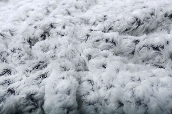 Kurz Zottelplüsch Roses-2-Tone Aubergine Weiß