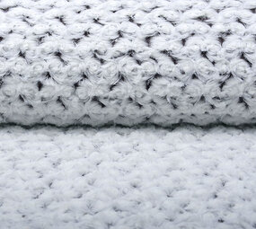 Kort Harige Bont Roses-2-Tone Aubergine Wit