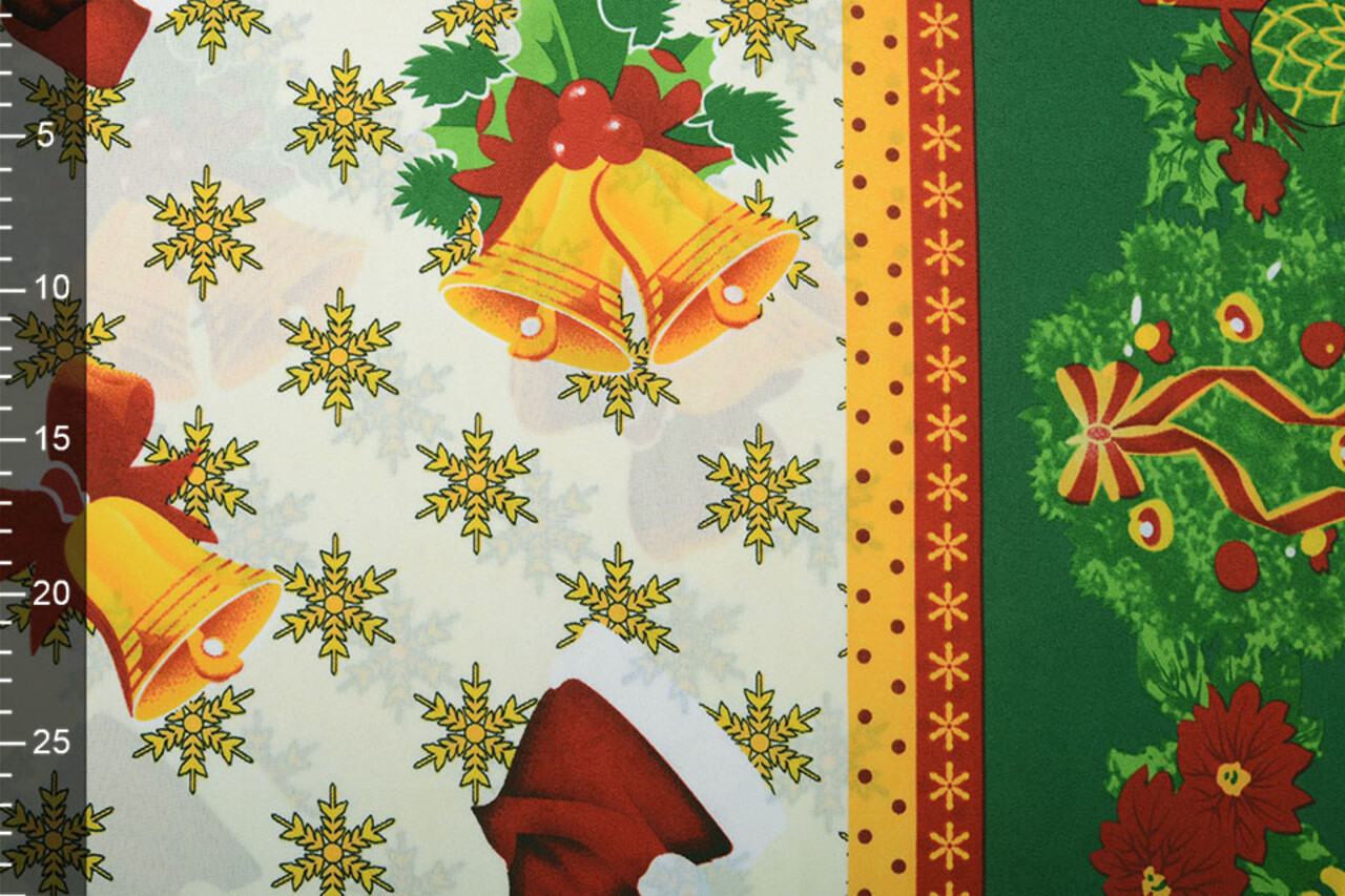 Weihnachtsstoff Schneeflocken Grün