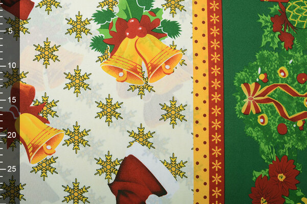 Weihnachtsstoff Schneeflocken Grün