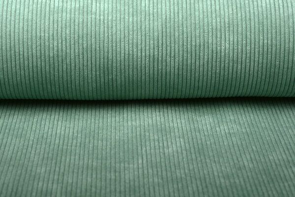 8 W Cordstoff Altgrün 8 W Cordstoff Altgrün