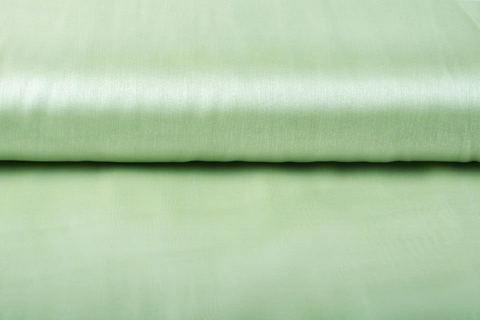 Korean Silk Oud groen