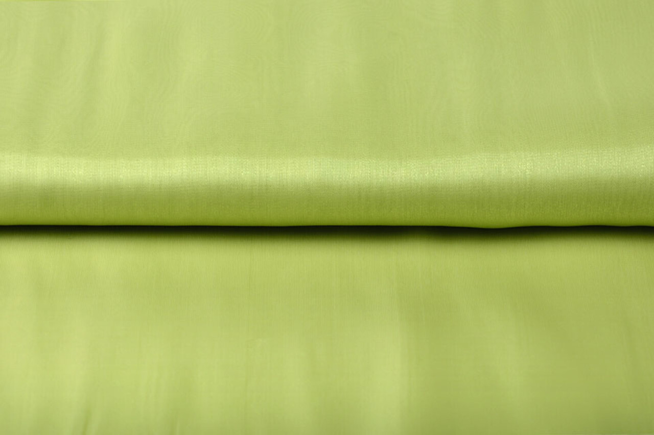 Korean Silk Licht Mosgroen
