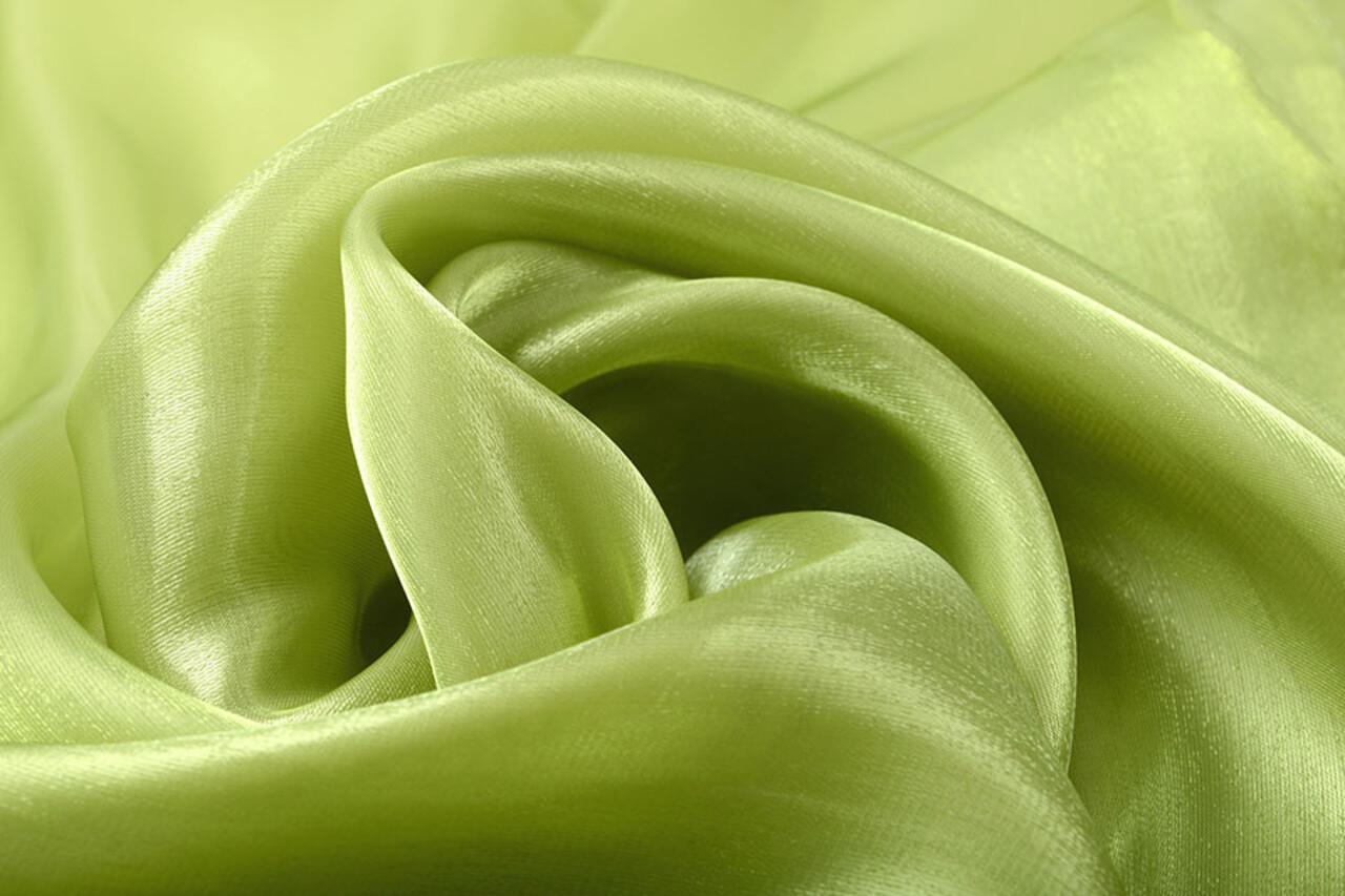 Korean Silk Licht Mosgroen