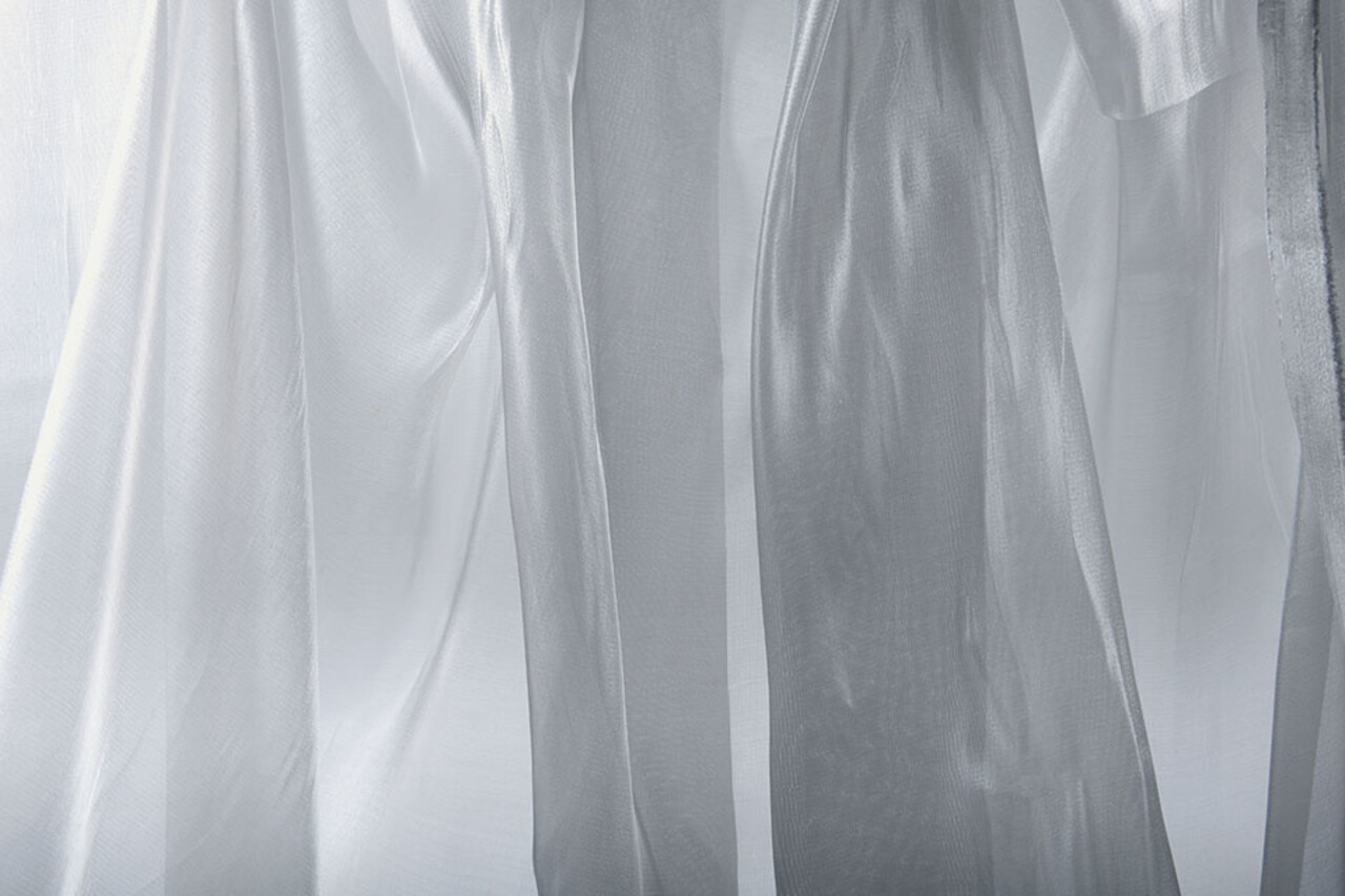 Coreano Seta Grigio Chiaro Coreano Seta Grigio Chiaro