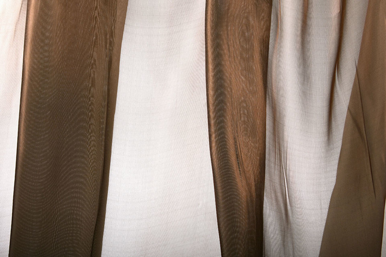 Korean Silk Donker bruin Korean Silk Donker bruin