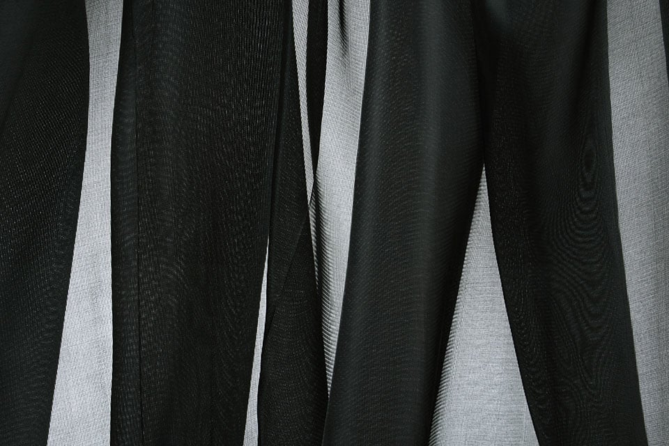 Korean Silk Zwart