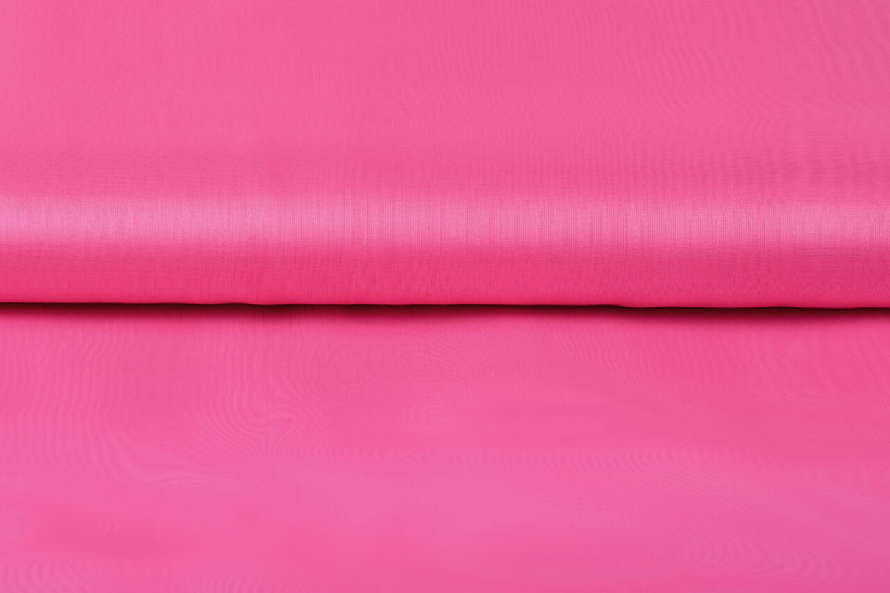 Korean Seide Fuchsia