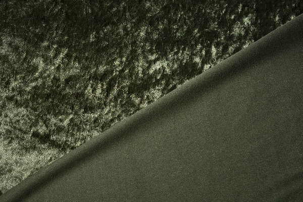 Velours de Panne Vert Militaire