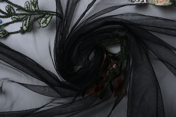 Mesh Geborduurd Isabella