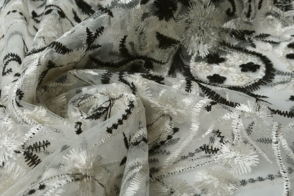 Netz Bestickt Victoria Creme Schwarz