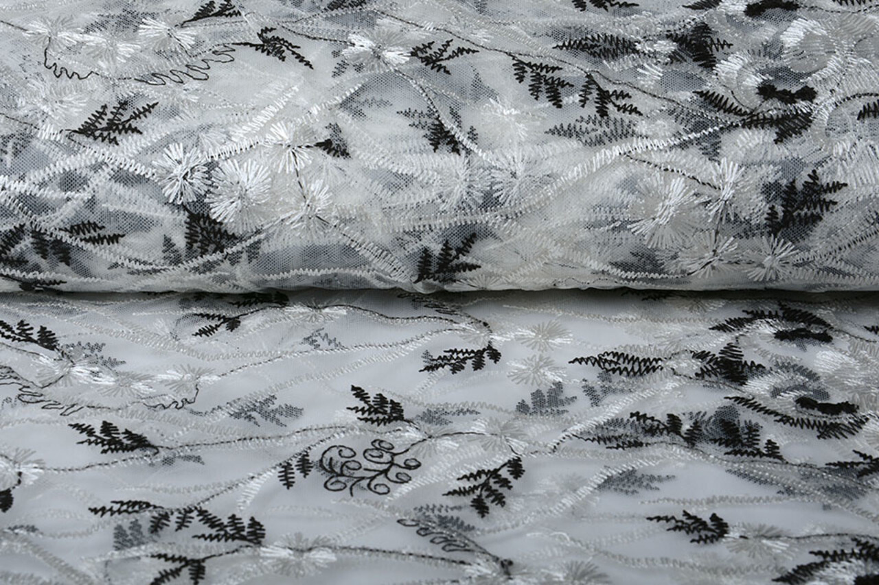 Mesh Embroidered Emma White Black