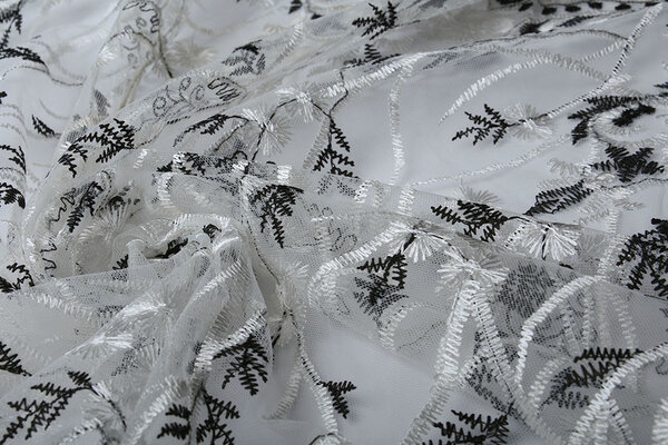 Mesh Embroidered Emma White Black