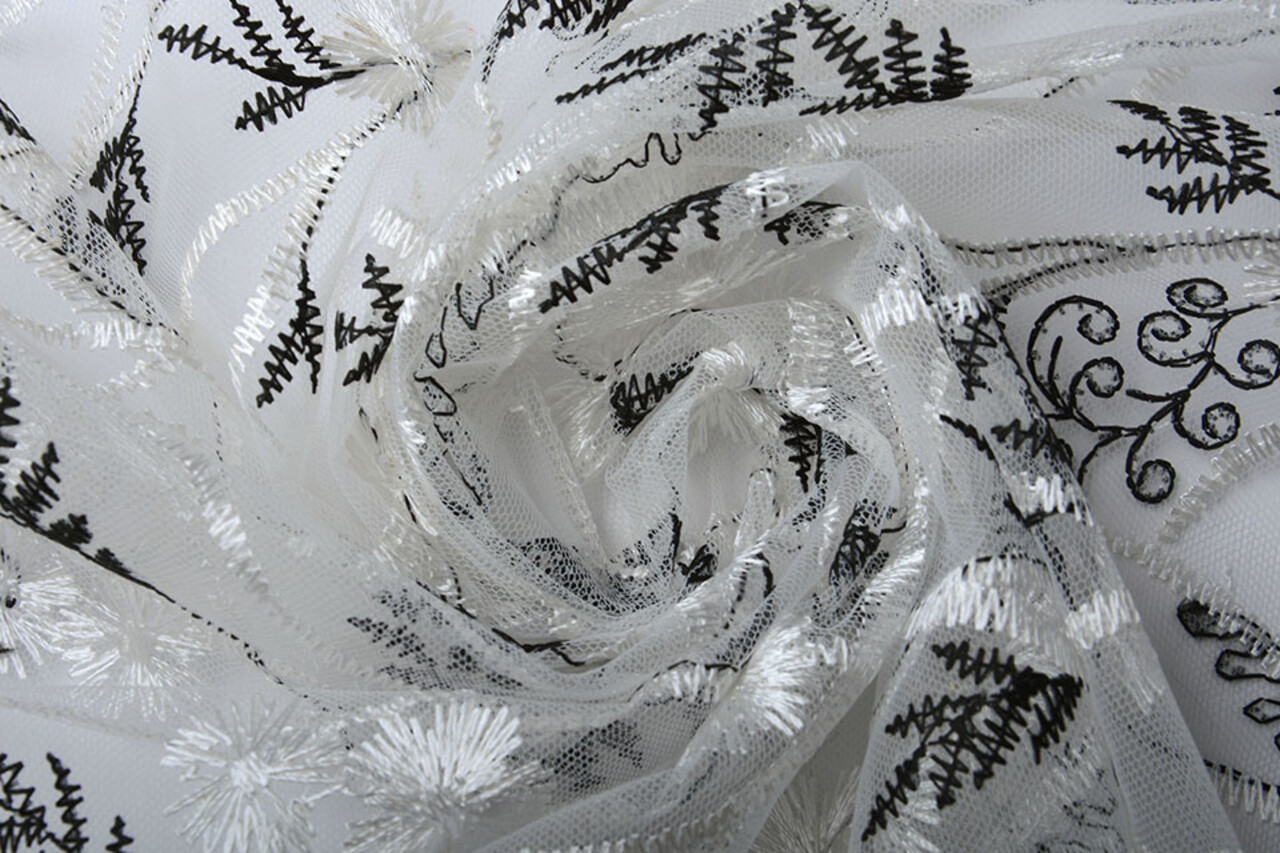 Mesh Embroidered Emma White Black
